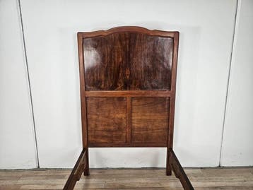 Bed - Eenpersoonsbed in Liberty-stijl, begin jaren 1900 -, Antiek en Kunst