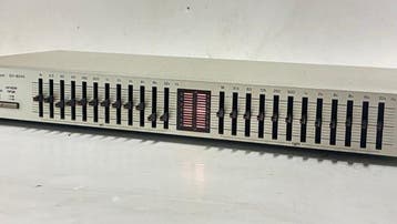 Technics - SH-8045 Stereo grafische equalizer