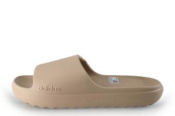 Adidas Slippers in maat 42 Bruin, Slippers, Bruin, Zo goed als nieuw, Verzenden