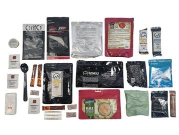Out Meals MRE Meal Ready-to-Eat 24-uur rantsoen, Menu set 7, Ophalen of Verzenden, Nieuw