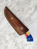 Keukenmes - Utility knife - Damascus-staal met een handvat