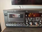 Tascam - 322 Audiocassette deck