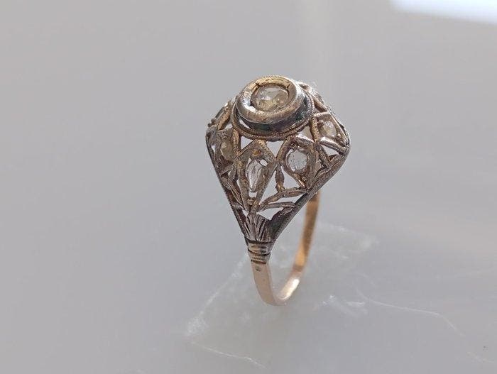Cocktailring - 14 karaat Geel goud, Zilver - 0.47ct. tw., Handtassen en Accessoires, Antieke sieraden