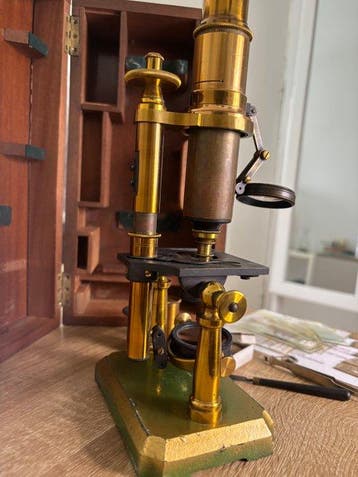 Monocular compound microscope - 1850-1900 - Frankrijk -