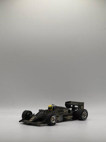 Minichamps 1:18 - Model raceauto - Lotus Renault 97T (GP, Hobby & Loisirs créatifs, Voitures miniatures | 1:5 à 1:12