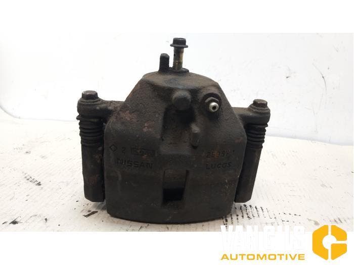 Remklauw (Tang) links-voor Nissan Primera O199101, Auto-onderdelen, Remmen en Aandrijving