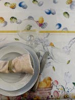 Heerlijk tafelkleed met bloemen voor grote tafels., Antiek en Kunst