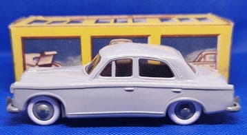 JEP 1:43 - Voiture miniature - Peugeot 403, Hobby & Loisirs créatifs