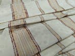 Raffinatezza Classica: Tessuto Jacquard San Leucio -