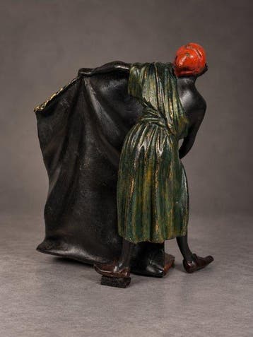 Bergman (after) - Beeld, Man met tapijt - 11.5 cm - Brons