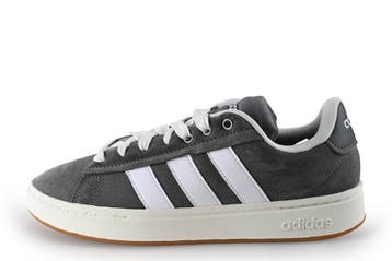 Adidas Sneakers in maat 44 Grijs, Kleding | Heren, Overige kleuren, Verzenden, Zo goed als nieuw, Adidas