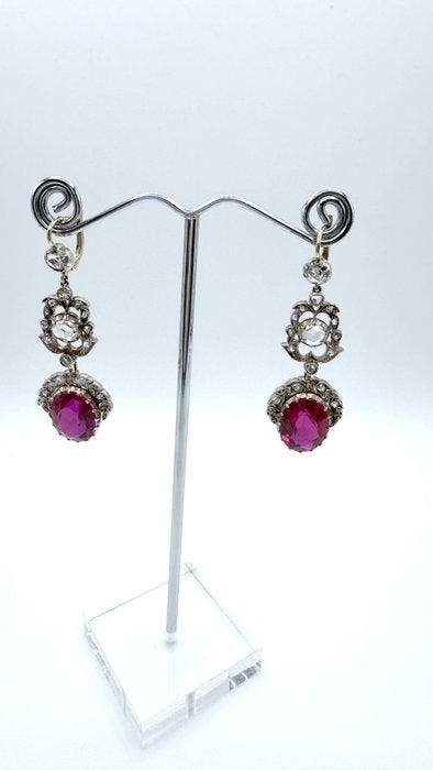 Oorbellen - 14 karaat Geel goud, Platina - 2.00ct. tw., Handtassen en Accessoires, Oorbellen