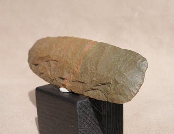 Neolithisch jaspis Bijl - 15.1 cm