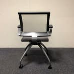 Ahrend 250 verrijdbare vergaderstoel met kunststof rug,, Huis en Inrichting, Stoelen, Gebruikt, Zwart, Eén