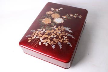 Vintage Brievenbus - 1900-2000 - Chrysanthemum Maki-e