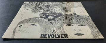 Beatles - Revolver (UK) – RARE E.J. Day – “Dr. Robert” Label