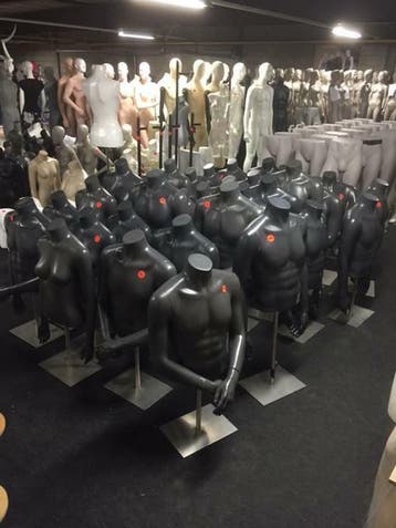 *TIP*  heren en dames torso's antraciet, Ophalen of Verzenden