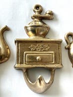 Vier messing wandhaken voor in de keuken - Étagère murale -, Antiquités & Art, Antiquités | Ustensiles de cuisine