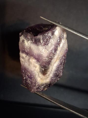 Natural amethyst - Rough Dream Amethyst - 104 ct - chevron a, Verzenden