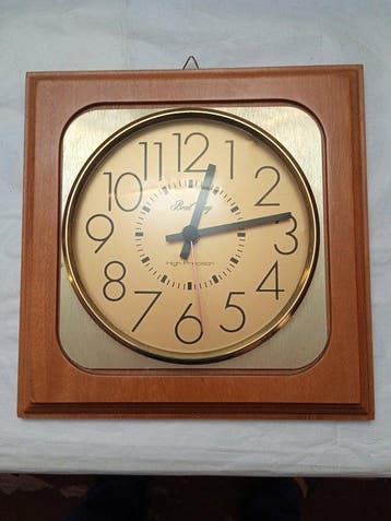 Wandklok - Breil Okay - Mid-century modern - Walnoot -