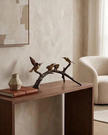 sculptuur, Elegant Bronze Sculpture of Four Hummingbirds on