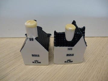 KLM-huisje - Twee KLM/Bols huisjes nr 99 en 105 (gevuld)