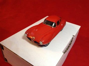 Provence Moulage - made in France 1:43 - Model raceauto -, Nieuw