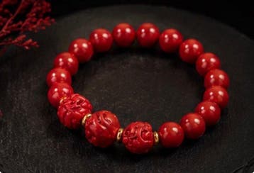 Bracelet en corail avec des perles centrales du zodiaque, Collections, Minéraux & Fossiles