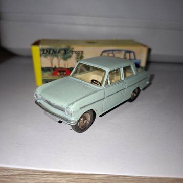 Dinky Toys 1:43 - Voiture miniature - Opel Kadett