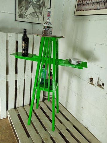 Bijzettafel - Vintage consoletafel / bloemenstand - Hout