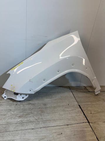 Toyota Yaris Cross linker voor spatbord, Verzenden, Gebruikt