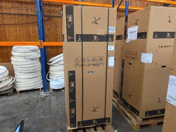 Warmte pomp boiler Vaillant Arostor VWL B 270/5, Doe-het-zelf en Bouw, Zonnepanelen en Toebehoren, Ophalen, Nieuw
