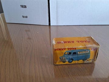 Dinky Toys 1:43 - Modelauto - Bedford van Ovaltine 10 cwt -, Nieuw