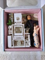 Wim Delvoye - Action figure Action Figure and Cloaca