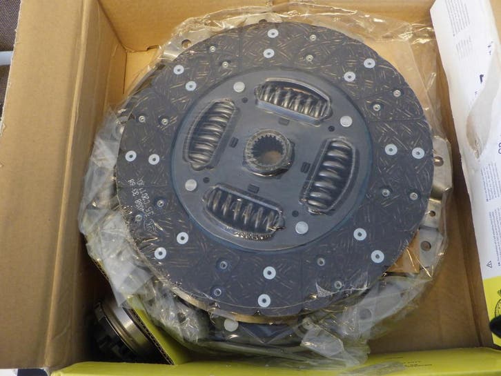 LUK 625310600 Koppelingset voor Mitsubishi, Auto-onderdelen, Remmen en Aandrijving, Gebruikt, Verzenden