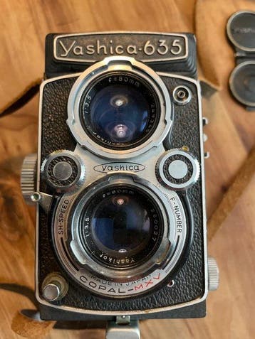 Yashica -635 Twin lens reflex camera (TLR), Nieuw