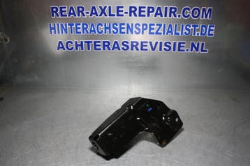 Landrover Defender rechter steunbalk L8B2-612D26-BE., Verzenden