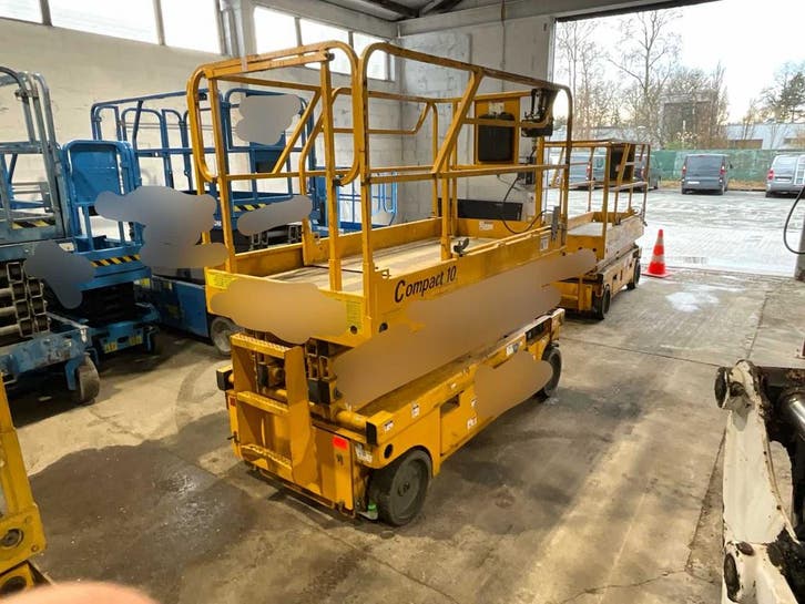 2016 Haulotte Compact 10, Zakelijke goederen, Machines en Bouw | Liften, Steigers en Ladders
