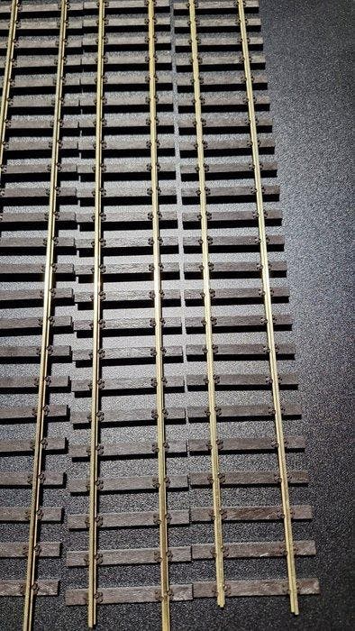 Peco 0 - Modeltreinsporen (5) - flexibele spoor 0 rail, Hobby en Vrije tijd, Modeltreinen | Overige schalen