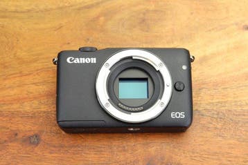 Canon EOS M10 Body + accessoires Digitale camera, Nieuw