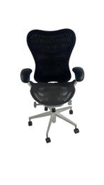 12 x Refurbished Herman Miller Mirra 2 Full Option, Verzenden, Zwart, Zo goed als nieuw, Bureaustoel