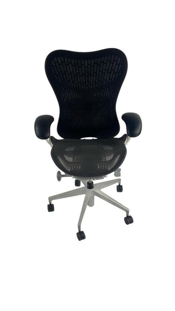 12 x Refurbished Herman Miller Mirra 2 Full Option, Huis en Inrichting, Bureaustoelen, Bureaustoel, Zwart, Zo goed als nieuw, Ergonomisch