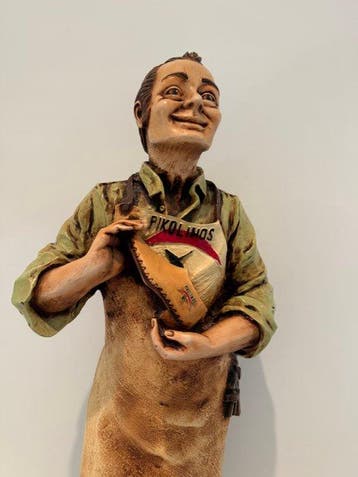 Figuur - Schoenmaker - Reclame - Pikolinos - 75 cm - Hars