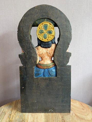 Traditioneel handgesneden polychroom houten Indiaas, Antiek en Kunst