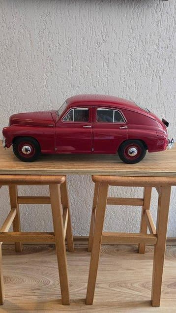 deagostini Hachette 1:8 - Modelauto (3) - Fiat 126p,