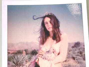 Stefanie Schneider - Ladybird (Chicks and Chicks and