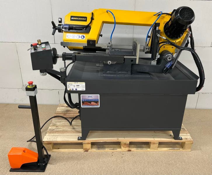 BEKA-MAK bandzaagmachine bandzaag lintzaagmachine, Bricolage & Construction, Outillage | Scies mécaniques