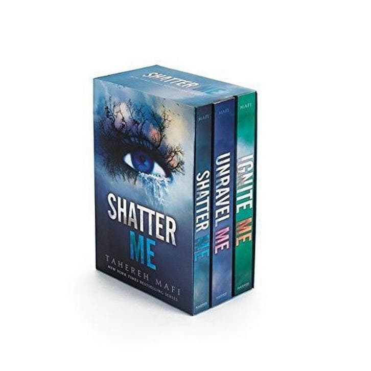 Shatter Me / Unravel Me / Ignite Me 9780062563088, Boeken, Taal | Engels, Gelezen, Verzenden
