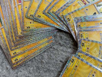 Pokémon - 30 Card - Pikachu, Pokémon Card Game 30th, Nieuw