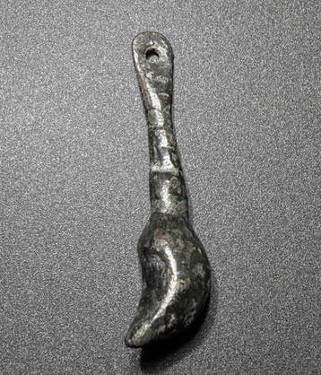 Viking periode Bronzen, onbeschadigde en draagbare